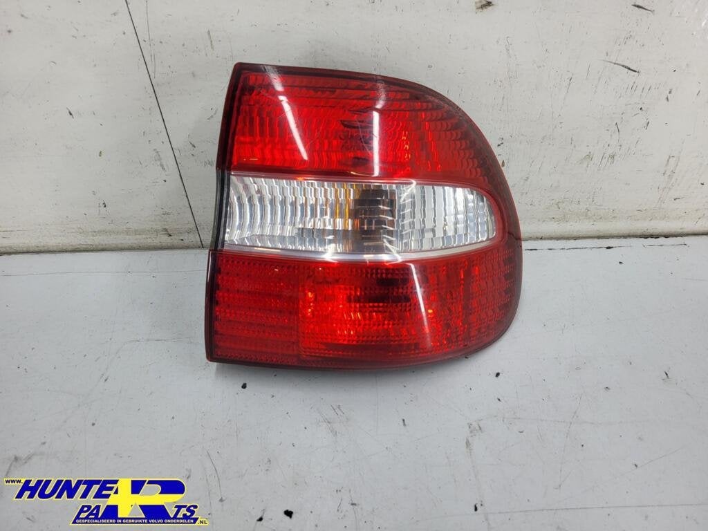 Achterlicht R Volvo V40 I ('96-'04) 30887334, Gebruikt, Ophalen of Verzenden, Volvo, Volvo