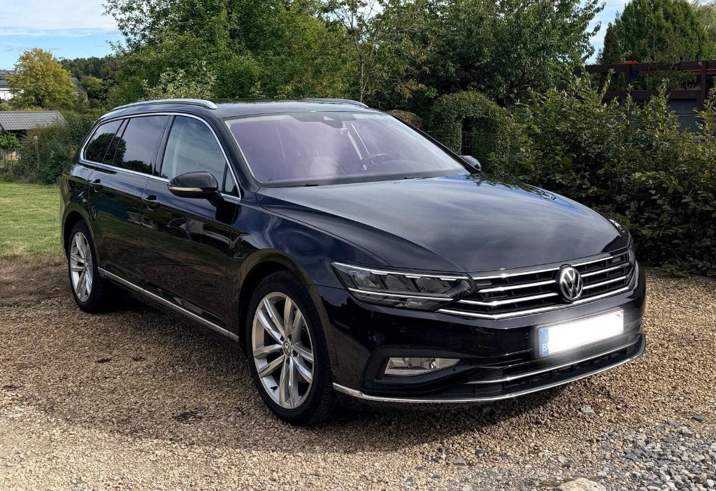 Volkswagen Passat Variant SW 1.5 TSI Elegance OPF DSG, Autos, Cuir et Alcantara, Achat, 110 kW, Carnet d'entretien