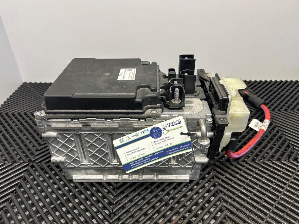 ACCU HV Mercedes-Benz C (W206) (01-2021/-) (|A0009829420|), Gebruikt, Mercedes-Benz, Dialog.mb@mercedes-benz.com, Mercedes-Benz AG