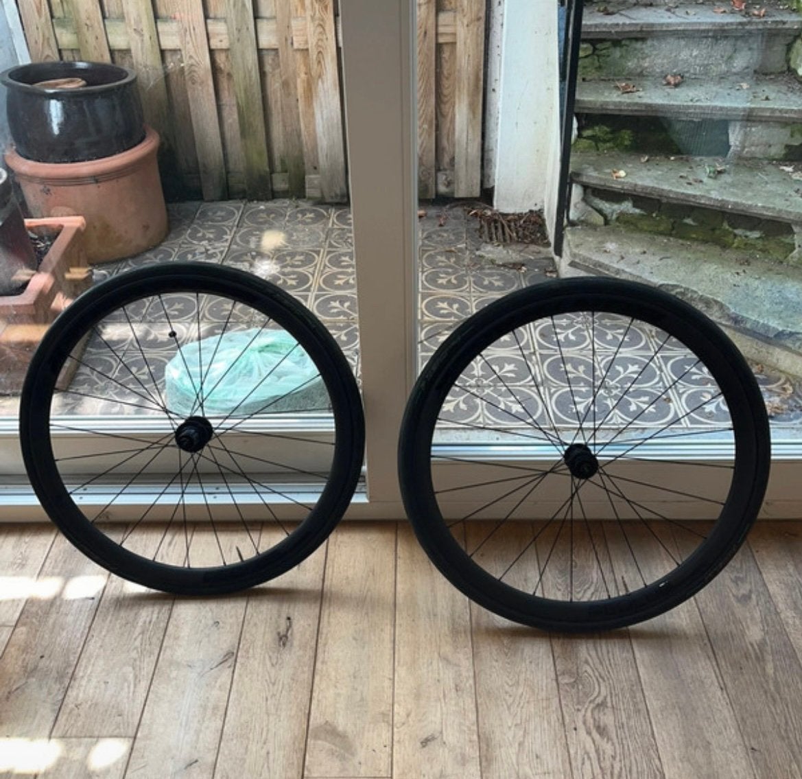 Roues carbone Bontrager Aeolus ÉLITE 35mm, Vélos & Vélomoteurs, Vélos Pièces, Enlèvement ou Envoi, Utilisé, Carbone, Racefiets