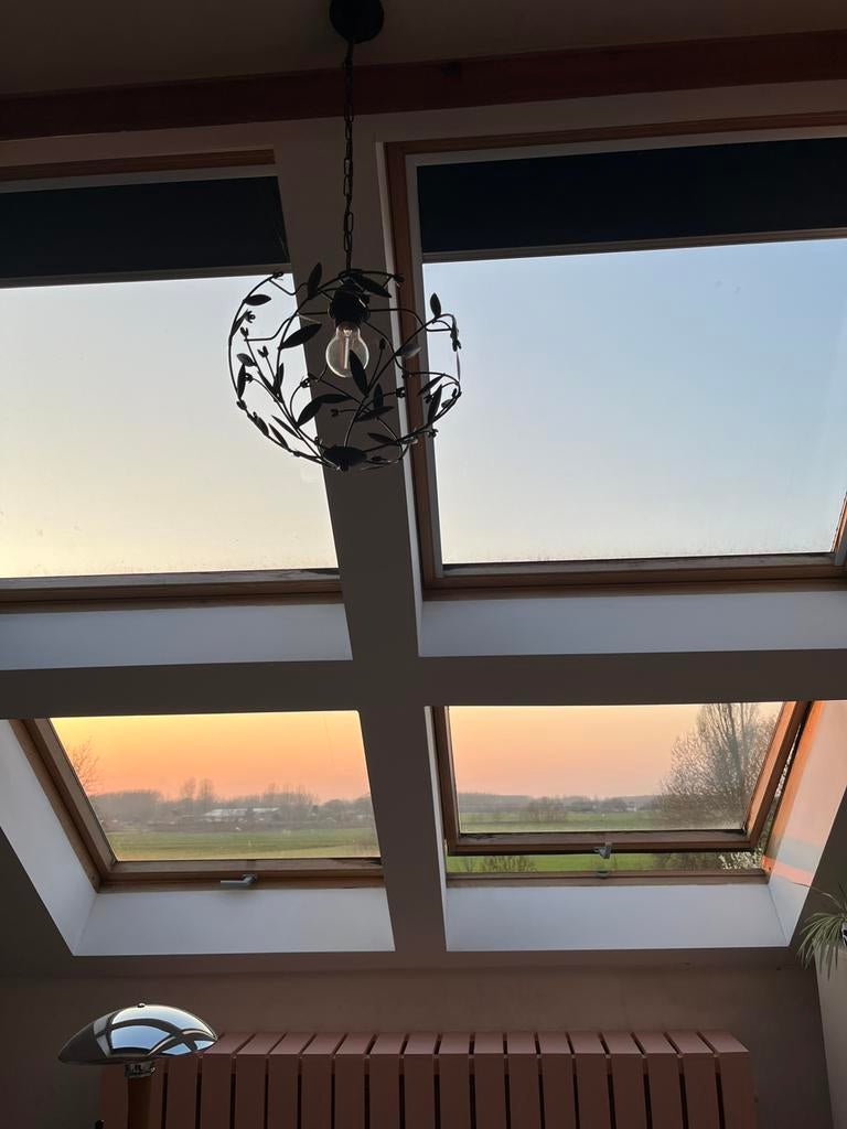 Verduistering velux, Ophalen, Zo goed als nieuw