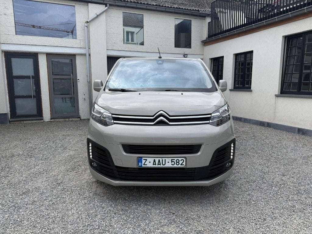 Citroen Jumpy SpaceTourer 1.5d - 8PLACES / euro 6D, Voorwielaandrijving, 1498 cc, 4 cilinders, Beige