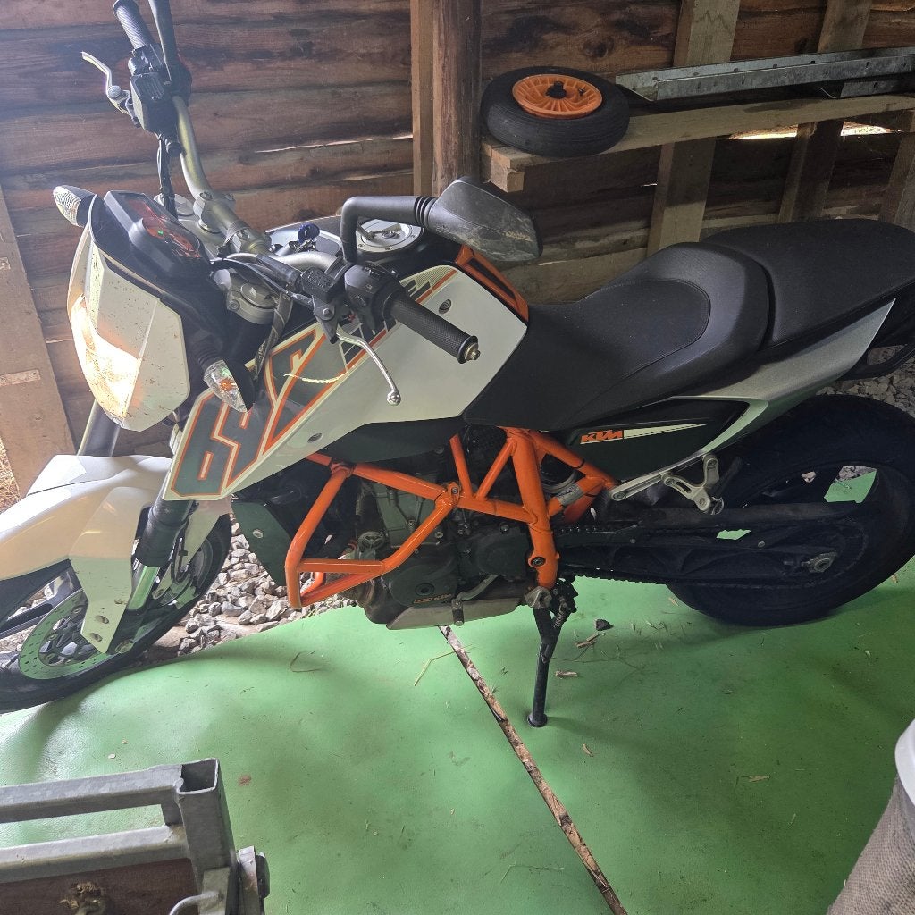 Ktm duke 690, Motos, Motos | KTM, Particulier, Sport, 12 à 35 kW, 1 cylindre, ABS, Manuelle, Occasion, Occasion, Enlèvement
