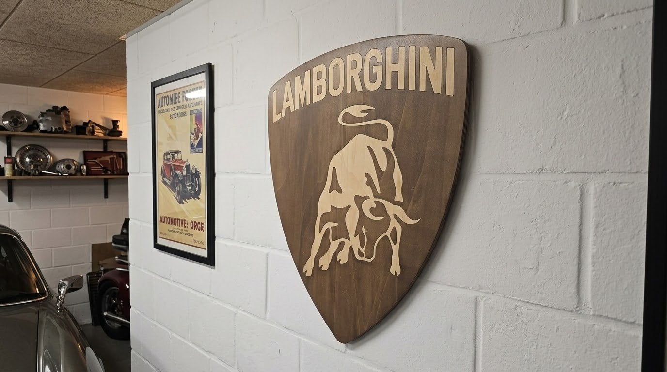 Enseigne decorative en bois Lamborghini 65x57cm, Auto's, Particulier, Te koop