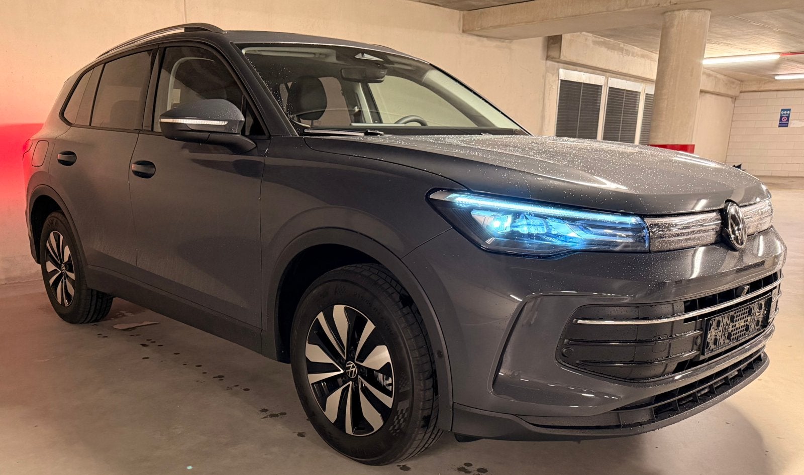 Volkswagen Tiguan 1,5 eHybrid Life 2026 Plug-in 225 PK, Dealer onderhouden, Stof, 1498 cc, Euro 6
