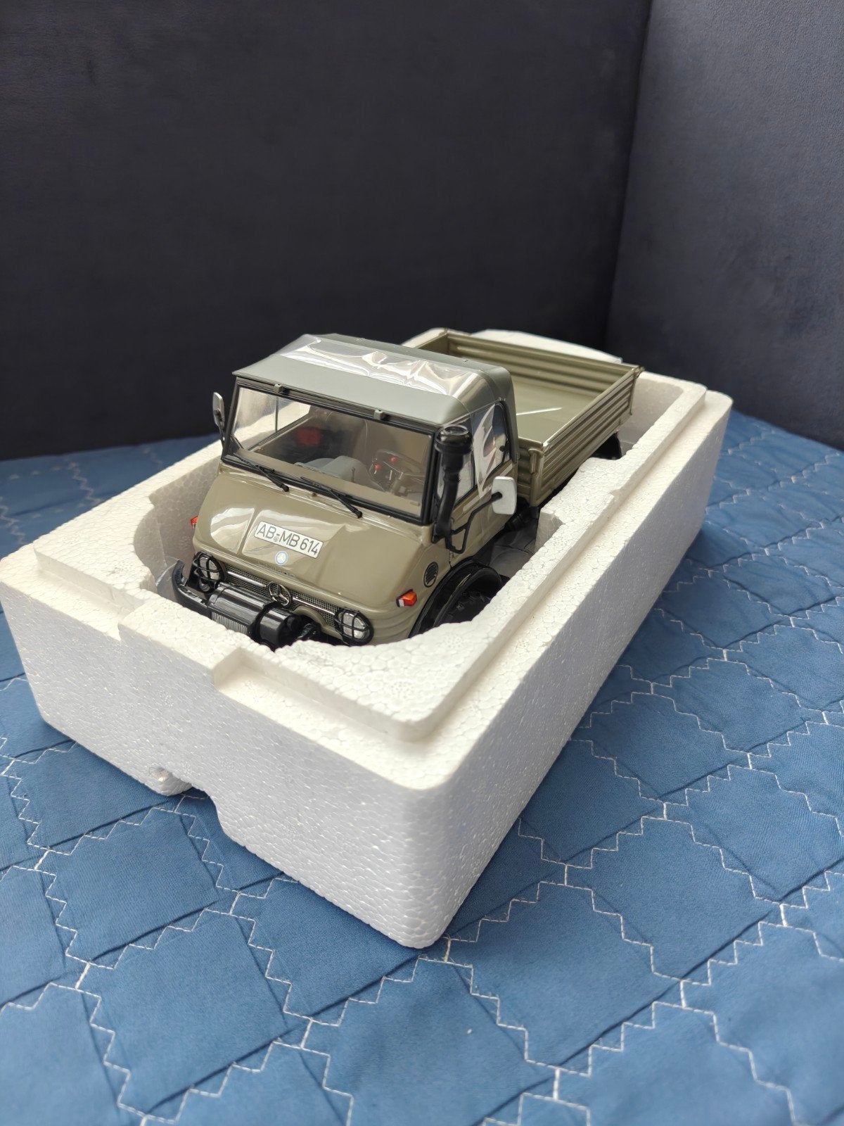 Mercedes Unimog 406, Hobby en Vrije tijd, Modelauto's | 1:18, Ophalen of Verzenden