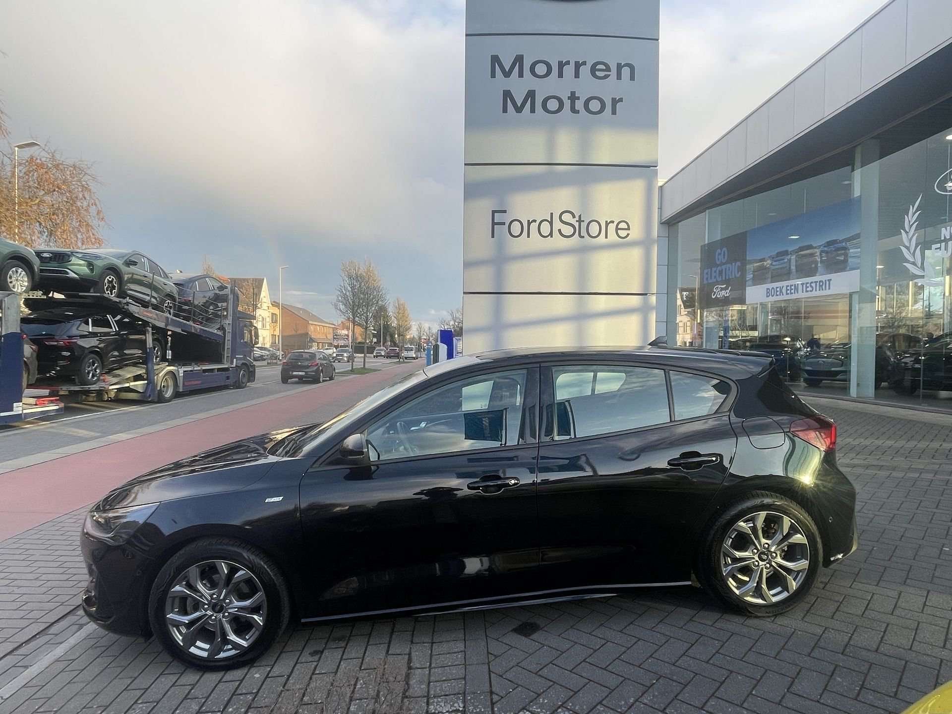 Ford Focus ST-Line 1.0i EcoBoost 125pk mHEV M6 - 5d OC3588 *, Auto's, Focus, Euro 6, Zwart, 119 g/km