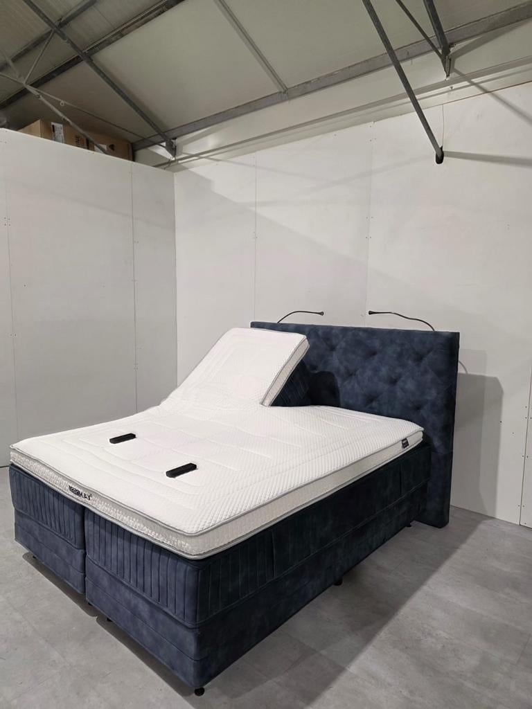 Swiss Sense Royal Babylon Elektrisch Boxspring 160x200, Ophalen of Verzenden, Zo goed als nieuw, Tweepersoons