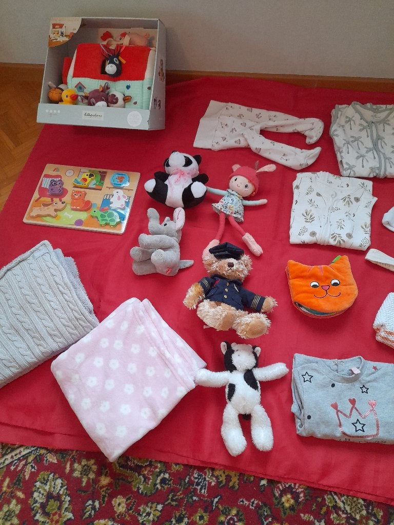 articles pour enfants, vêtements, couvertures, jeux, Enlèvement, Comme neuf, Garçon ou Fille