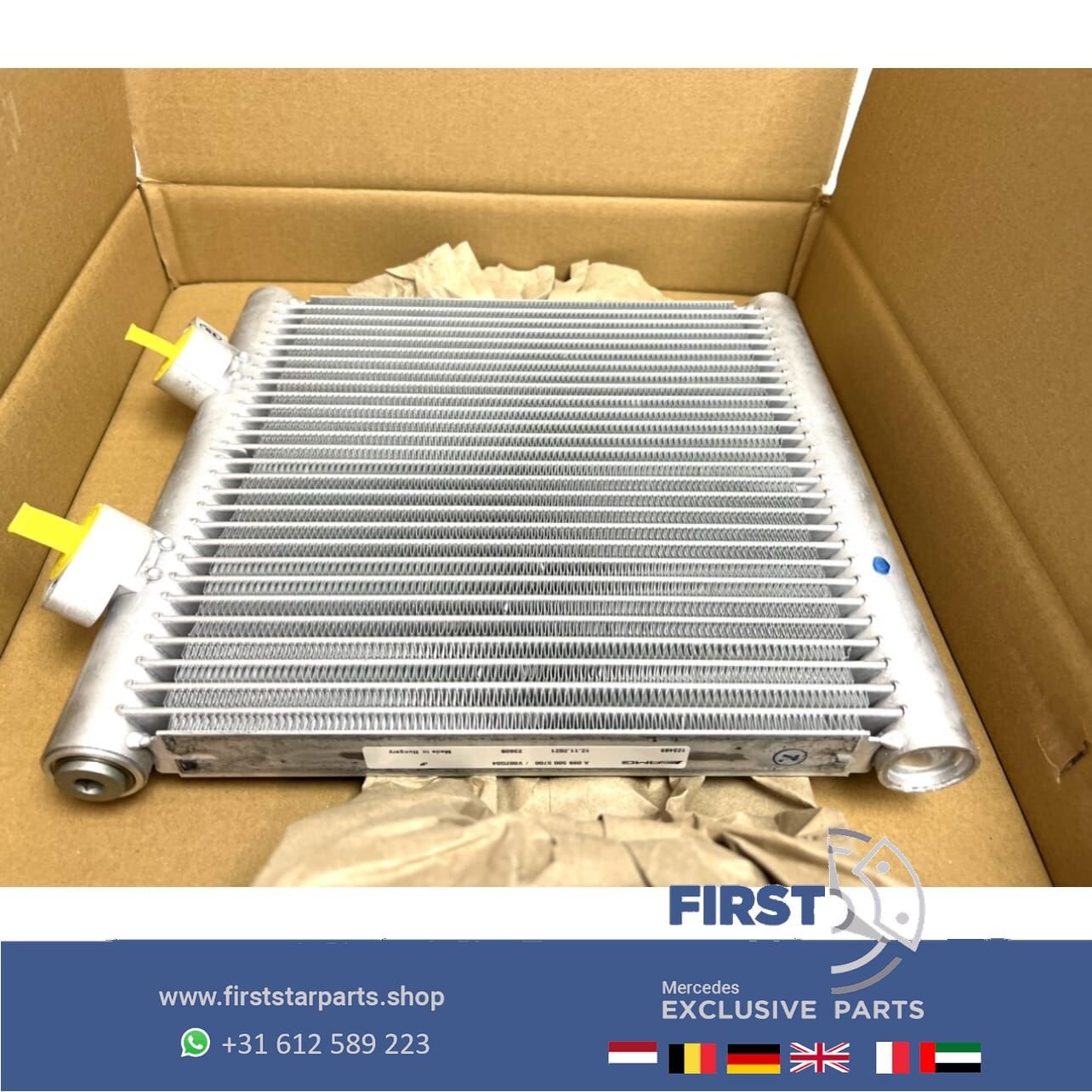 A0995005700 OLIEKOELER W205 C63 W213 E63 W218 CLS63 W253 GLC, Gebruikt, -, Ophalen of Verzenden, -