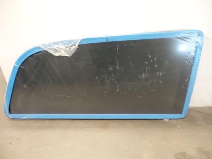 Vitre supplémentaire 2portes arrière droite d'un Mercedes, -, 3 mois de garantie, Utilisé, -