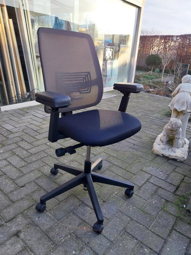 Ergonomische bureaustoelen, Huis en Inrichting, Ophalen, Zwart