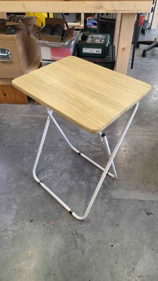 Klein bijzettafeltje / klaptafel, Huis en Inrichting, Ophalen, Minder dan 55 cm, Gebruikt, Vierkant