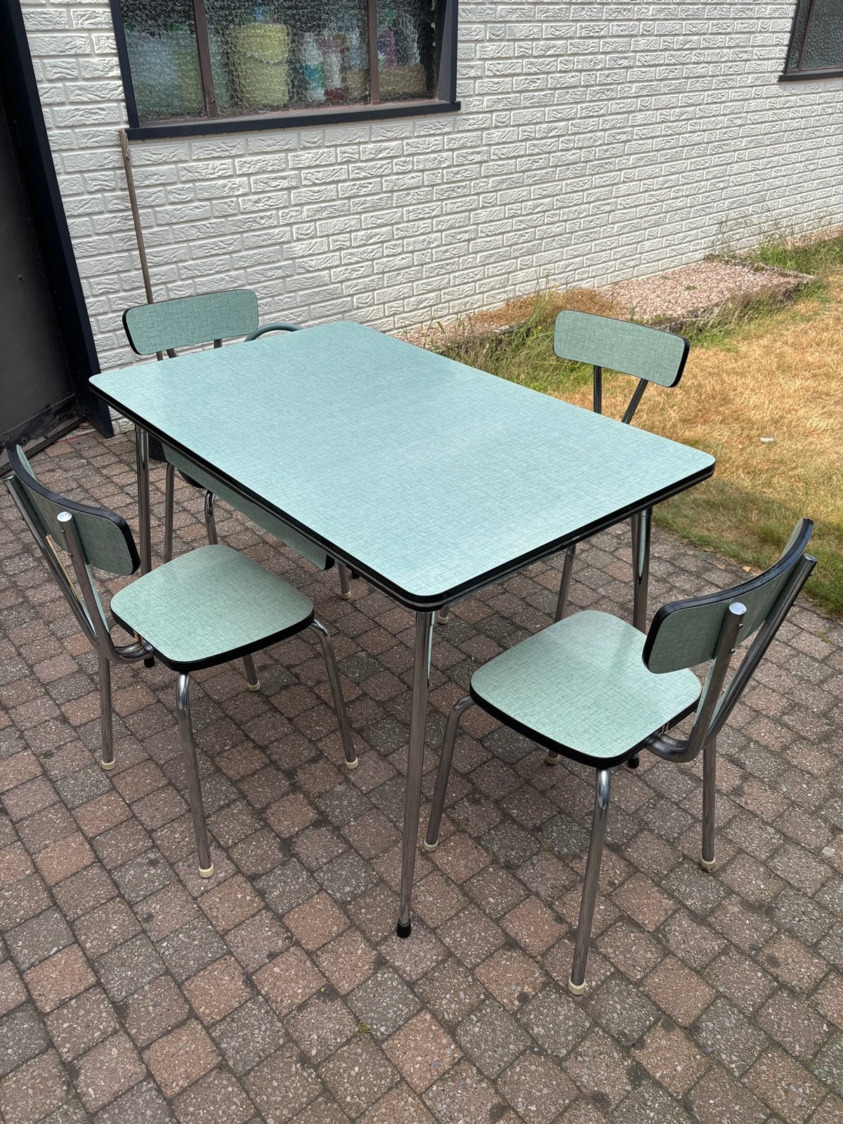 Retro keukentafel met 4 stoelen formica, Huis en Inrichting, Tafels | Eettafels, Ophalen, Overige materialen, Gebruikt, 100 tot 150 cm