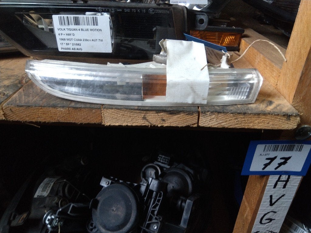 CLIGNOTANT AVANT GAUCHE Passat CC (357) (3C8953041), Volkswagen, Mevr. I. Hauben, Utilisé, Rue de l'Espoir 34 34
4030  GRIVEGNÉE, BE