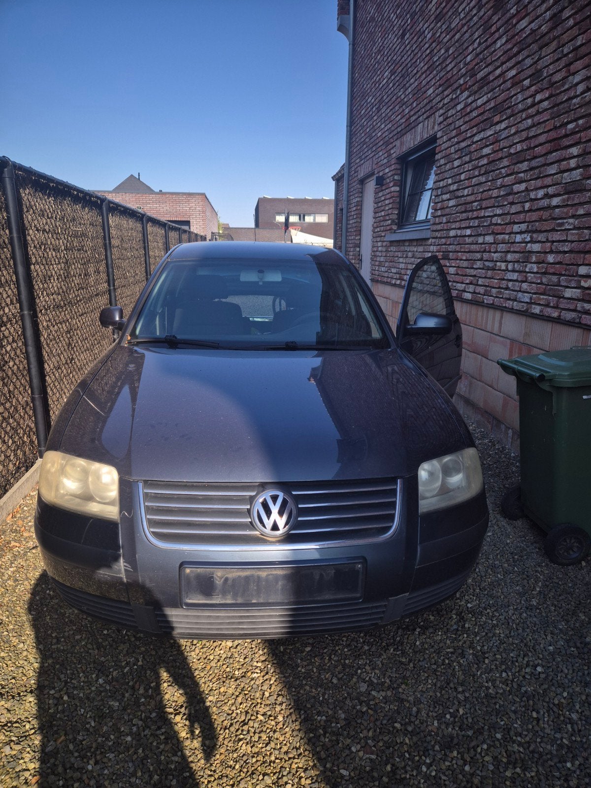 volkswagen passat2003 turbo probleem, Autos, Argent ou Gris, Achat, Boîte manuelle, Noir