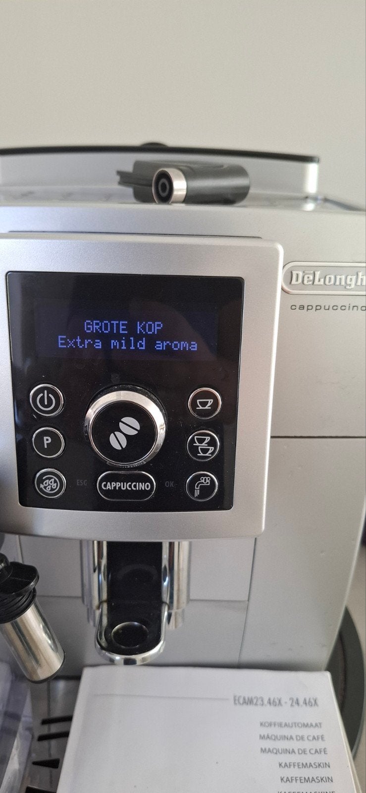 Delonghi volautomatische koffiemachine met bonen + GARANTIE, Elektronische apparatuur, Koffiezetapparaten, Gemalen koffie, Koffiebonen