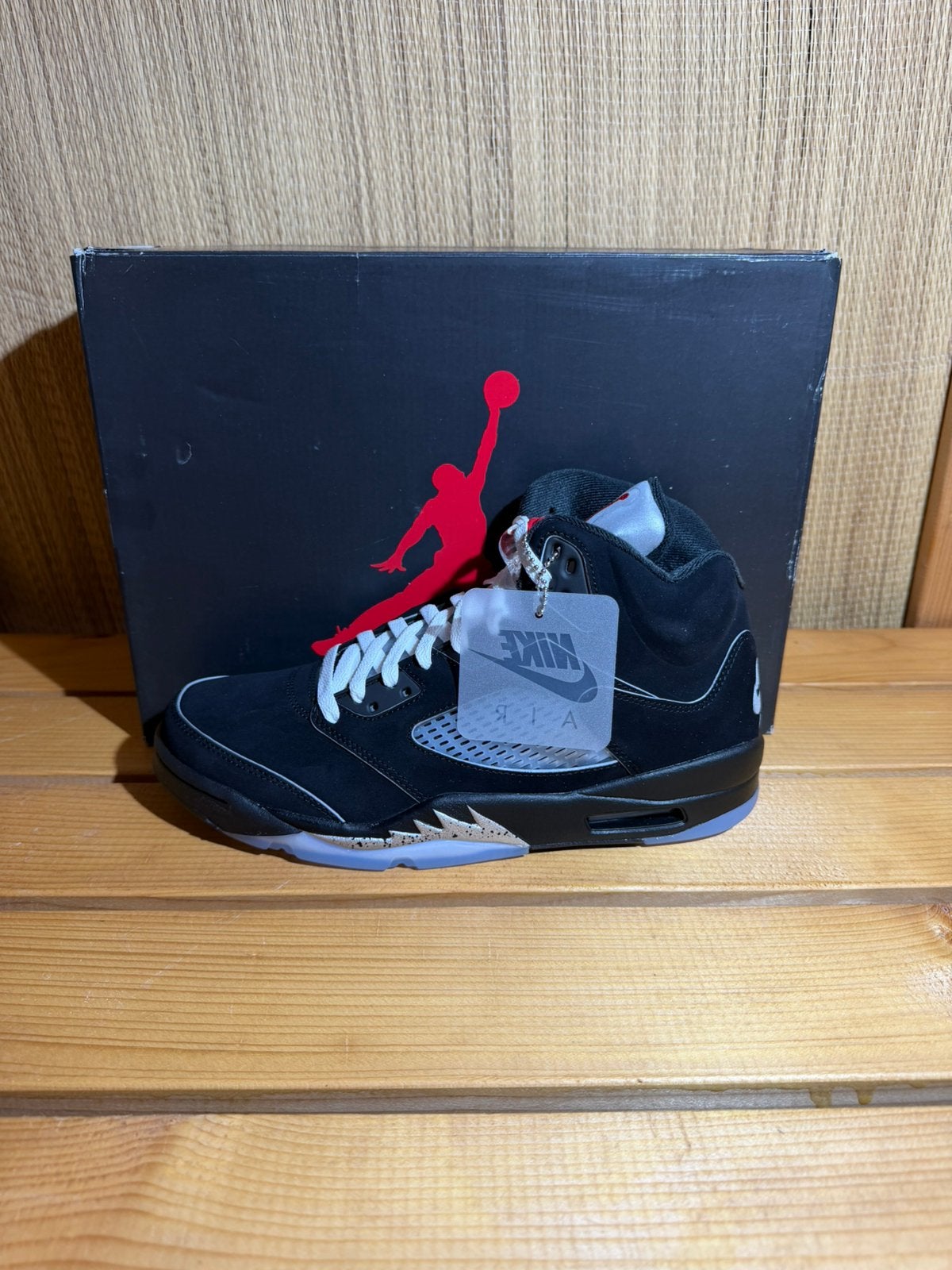 Jordan 5 Retro OG Black Metallic Reimagined, Enlèvement ou Envoi, Neuf