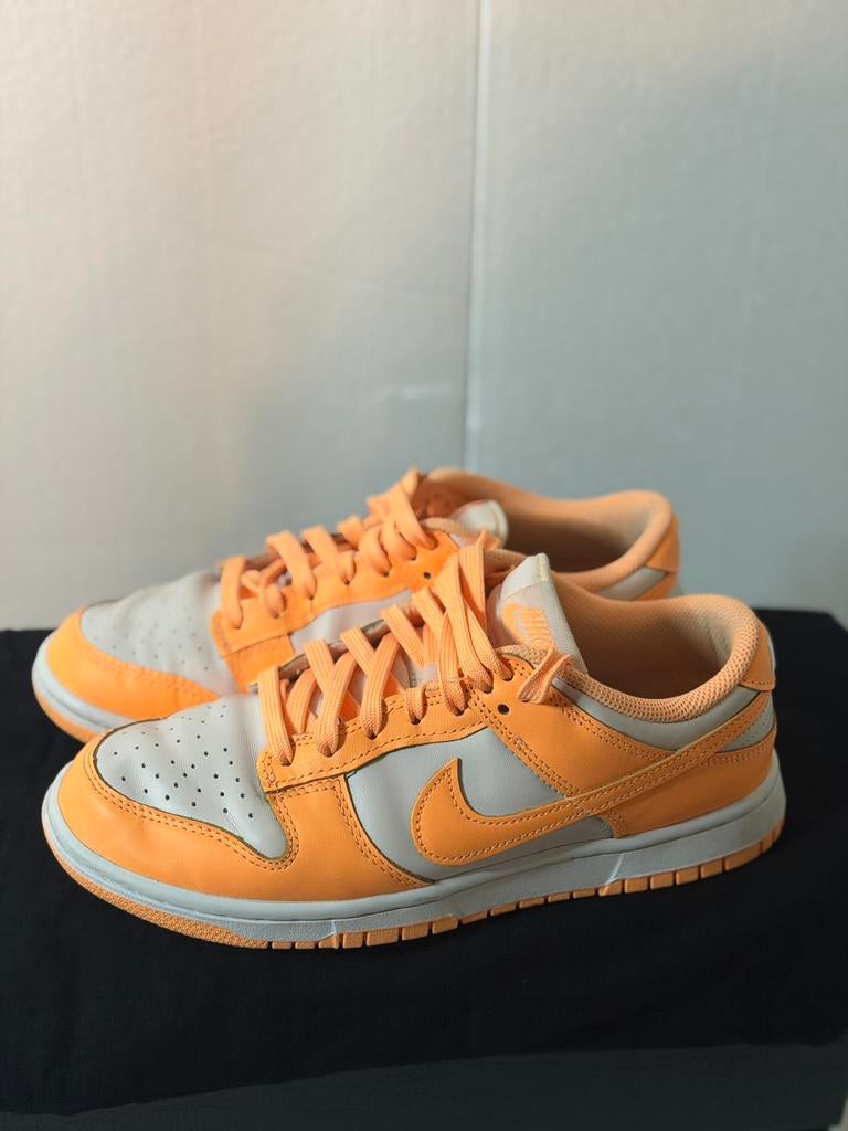 Nike Dunk Low Peach (EU 39) - Semelles neuves - Authentic, Enlèvement ou Envoi, Sneakers et Baskets, Comme neuf, Orange