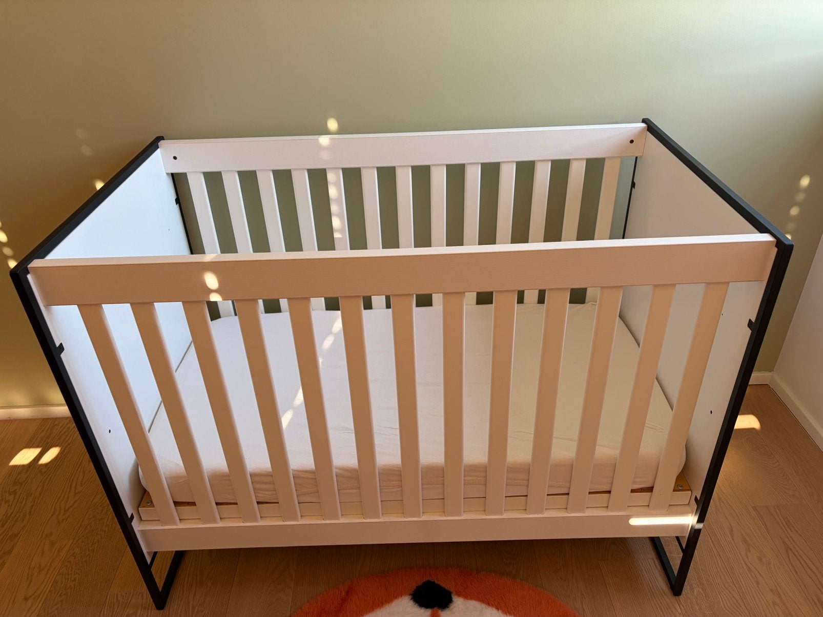 Babybed / Lit bébé, Enfants & Bébés, Berceaux & Lits, Enlèvement, Comme neuf