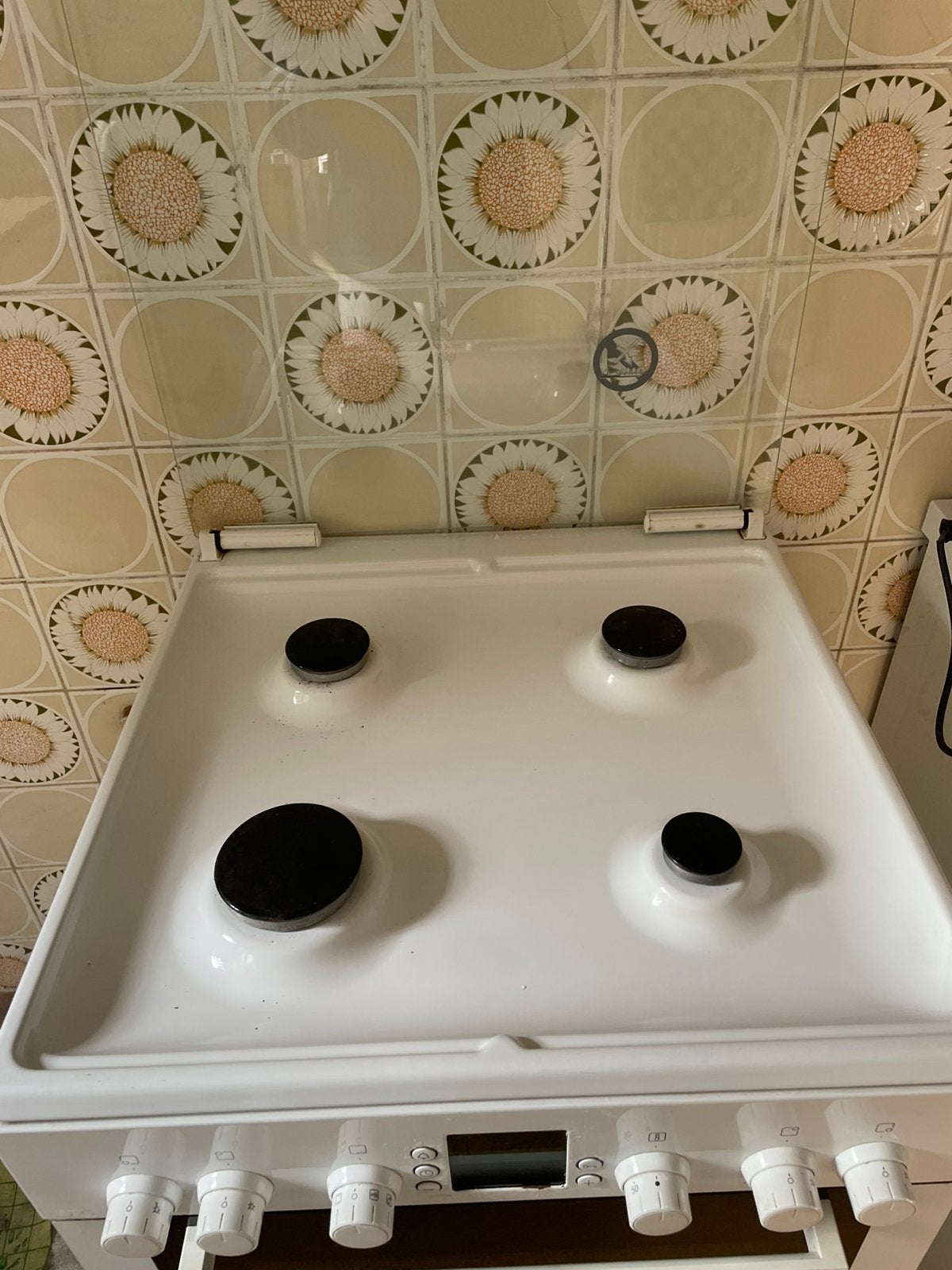 Cuisiniere, Electroménager, Gaz, 85 à 90 cm, 4 zones de cuisson, Enlèvement