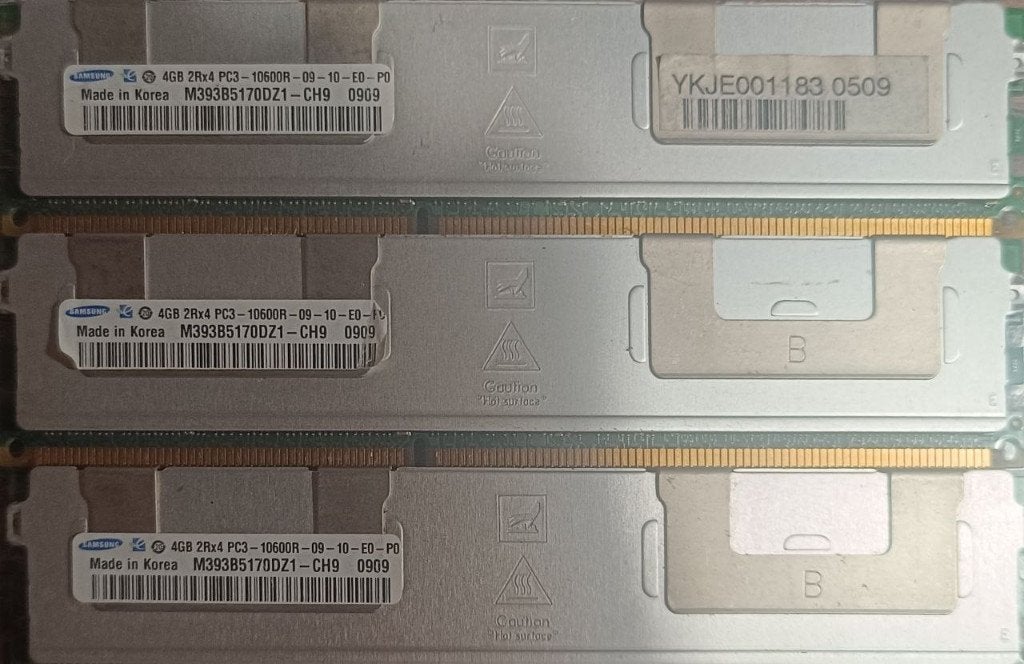 Samsung Server RAM DDR3 4GB x 3, Computers en Software, RAM geheugen, Ophalen, Server, DDR3, Zo goed als nieuw