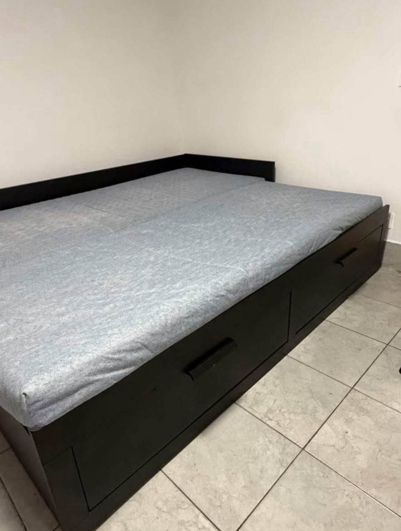 Lit IKEA BRIMNES Noir 80x200 / 160x200 avec sommier inclus, Enlèvement, Comme neuf, Noir, 200 cm
