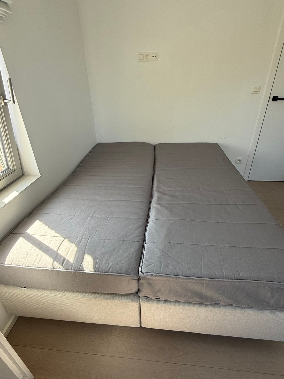 IKEA Sultan boxspring 160x200 – inclusief 2 matrassen, Ophalen, Gebruikt, Beige, Tweepersoons
