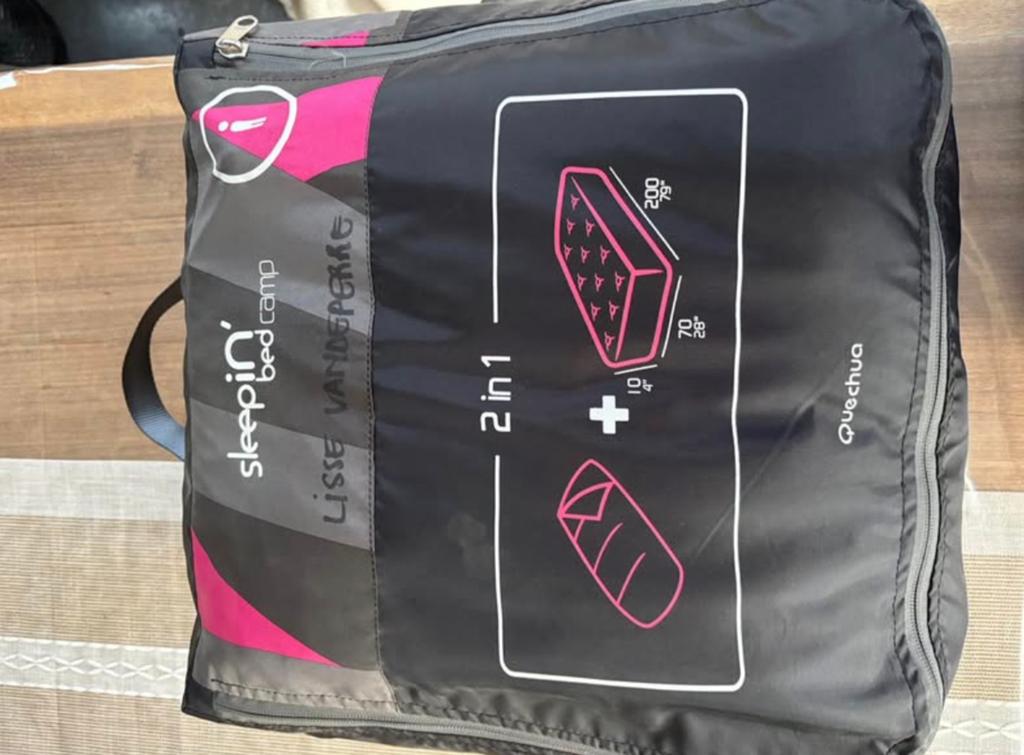 Quechua sleepin bedcamp 2 in 1, Caravans en Kamperen, Luchtbedden, Ophalen, Zo goed als nieuw