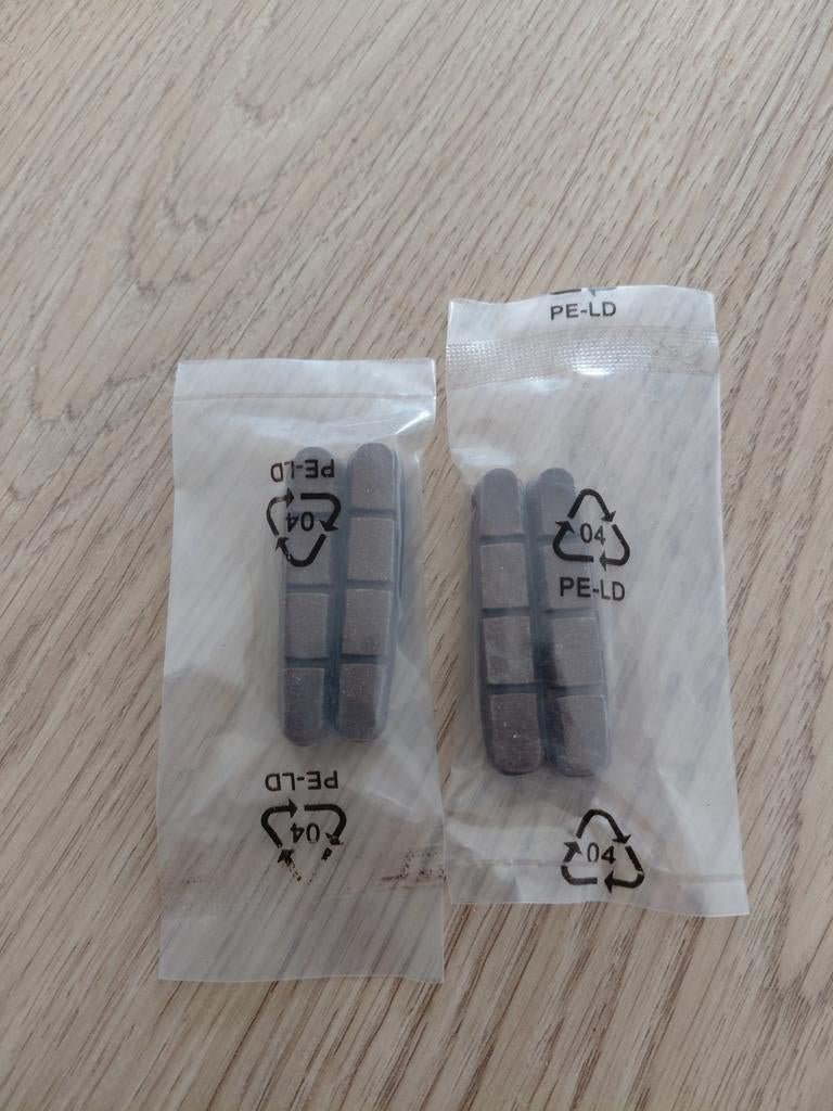 Remblokken voor carbon  wielen, Fietsen en Brommers, Fietsonderdelen, Nieuw, Ophalen of Verzenden, Carbon, Bikeshopfastride@gmail.com