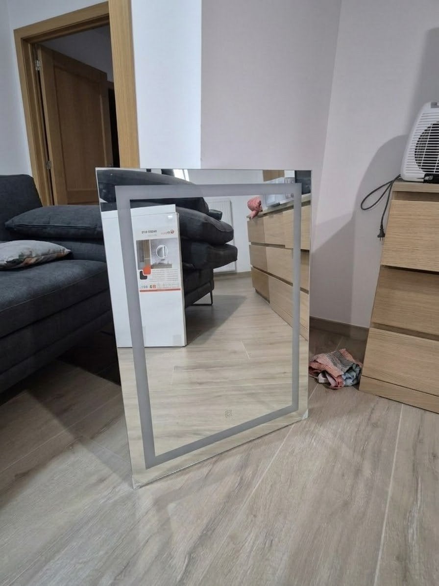 Miroir salle de bain lumineux à LED tactile – Bon état, Enlèvement