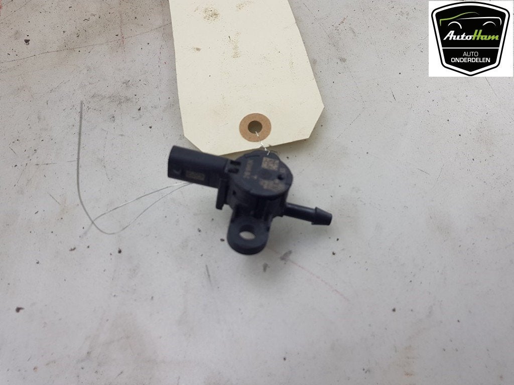 DIVERS Voetganger Crash sensor Tesla Model S (|147344800C|), Dhr. J. Ham, Administratie@autoham.nl, Utilisé, Autres marques automobiles