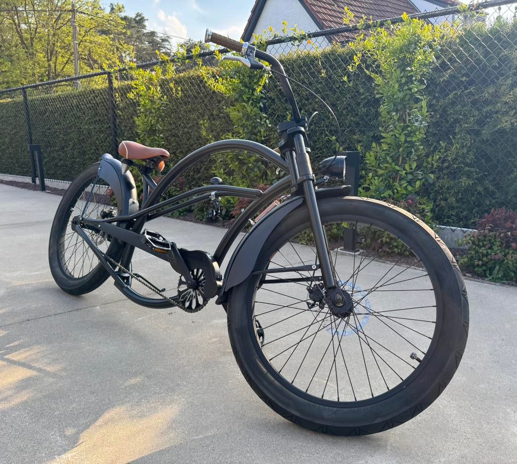 Cruiser lowrider mat zwart, Fietsen en Brommers, Fietsen | Cruisers en Lowriders, Ophalen, Zo goed als nieuw, Chopper