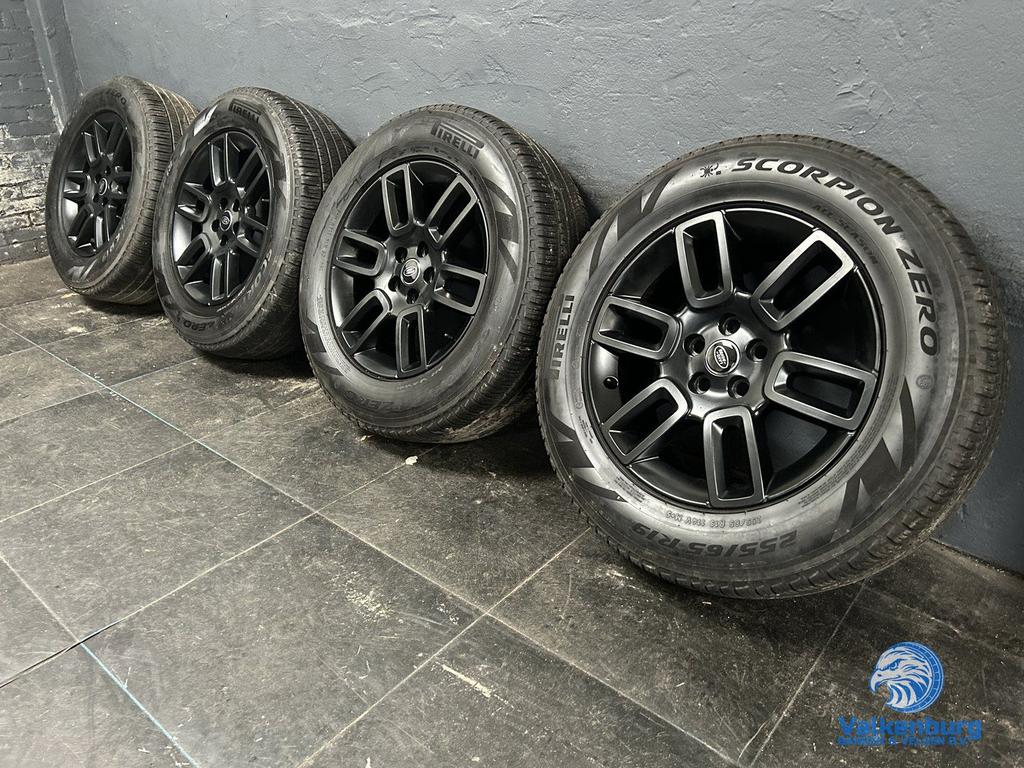 6mm! Land Rover Defender 19 inch zwarte velgen TPMS 5x120 Al, Pneus et Jantes, Véhicule de tourisme, -, 19 pouces