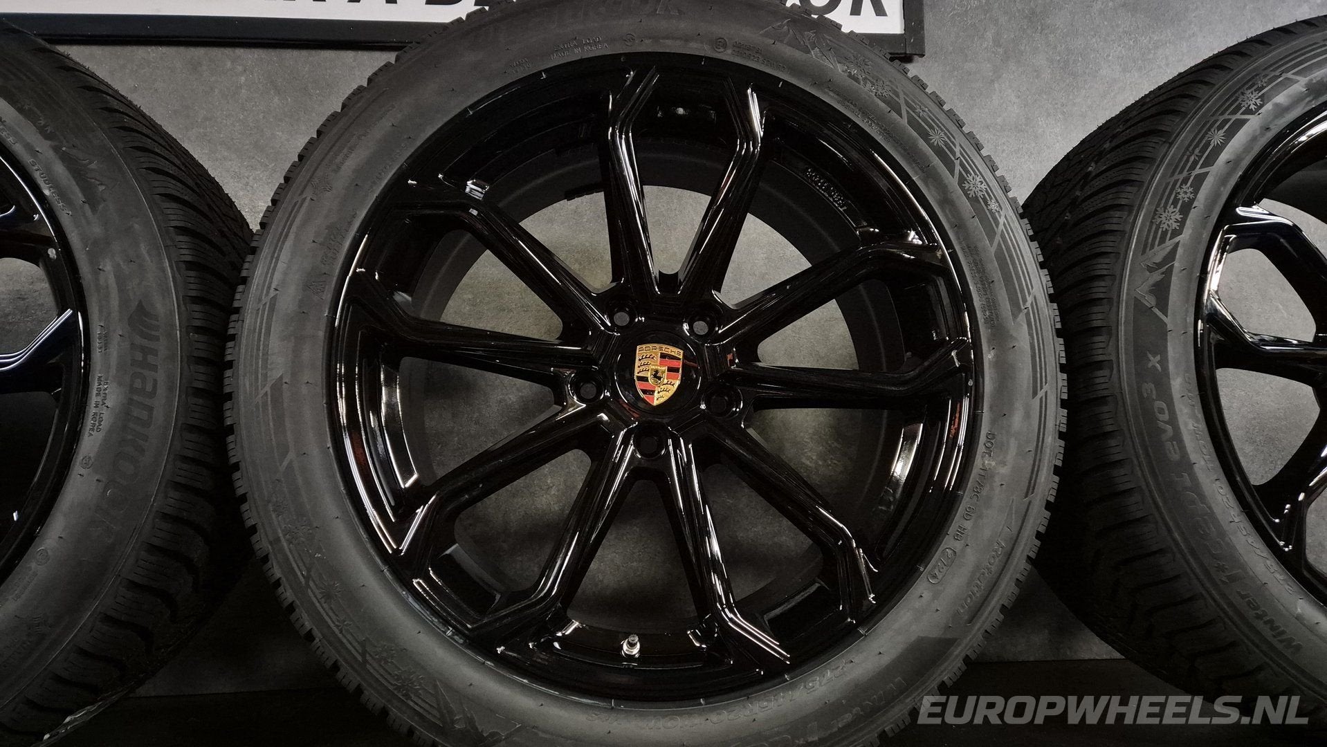 20 inch Porsche velgen Cayenne DEMO winterbanden Hankook, Auto-onderdelen, Banden en Velgen, Gebruikt, -, 275 mm, -