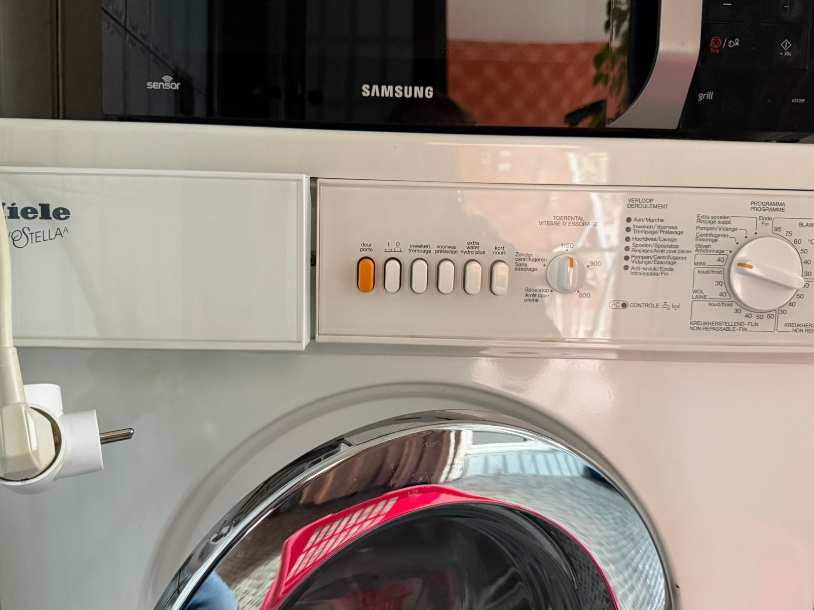 Miele wasmachine Novo Stella, Ophalen, Zo goed als nieuw