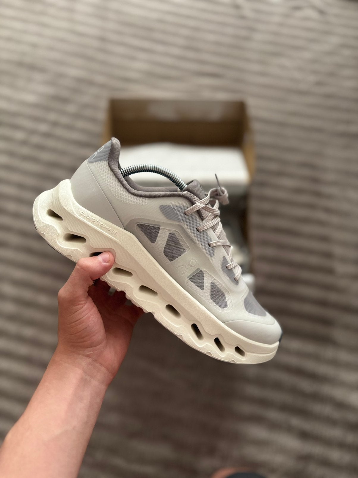 On Cloudtilt Remix, Ophalen of Verzenden, Nieuw, Overige kleuren, Sneakers