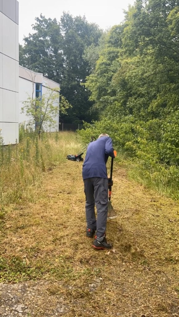 Uw specialist in tuinonderhoud en tuinieren, Ophalen, Nieuw