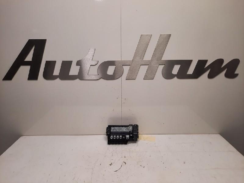 ZEKERINGKAST Skoda Scala (01-2019/-) (|2Q0937548D|), Auto-onderdelen, Gebruikt, Skoda