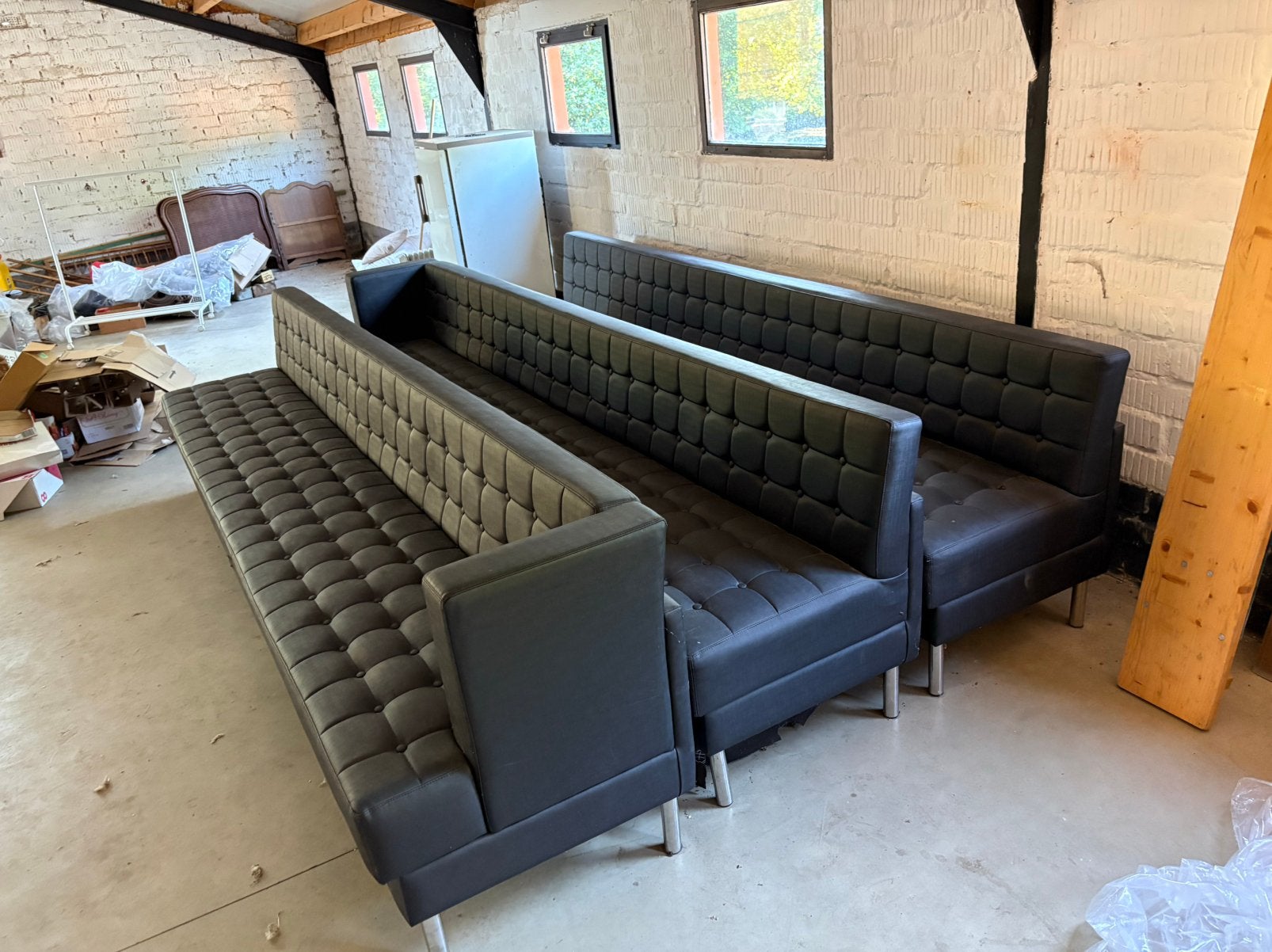 Banquettes professionnelles noires 3 x 3,20 m, Articles professionnels, Enlèvement