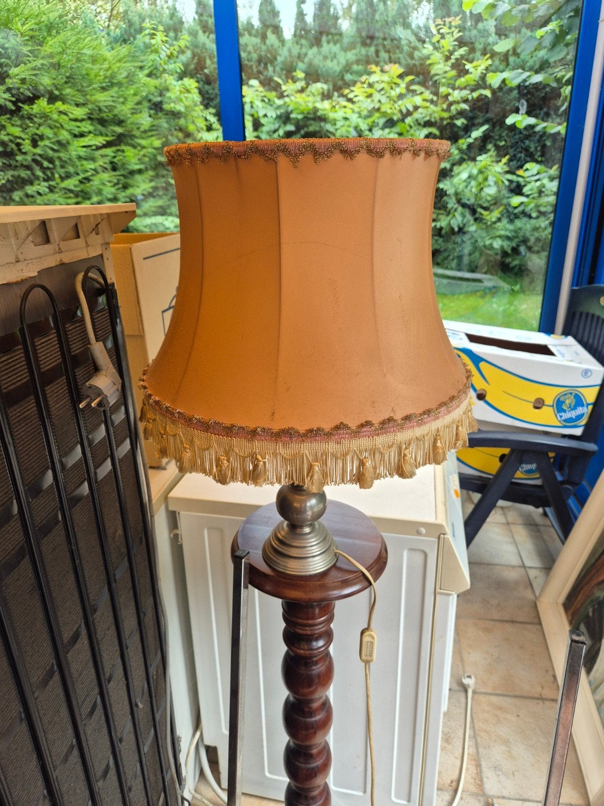 Vinted lampen, Ophalen