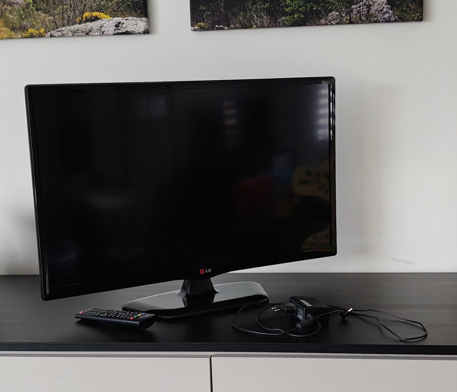 LG 28" TV, TV, Hi-fi & Vidéo, Télévisions, LED, 50 Hz, 60 à 80 cm, HD Ready (720p)