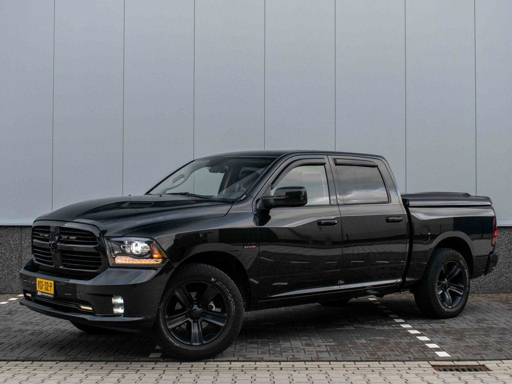 Dodge Ram 1500 5.7 V8 4x4 Quad Cab 6'4 | Pano | Alpine | Loa, Automaat, 4 deurs, Gebruikt, 5654 cc