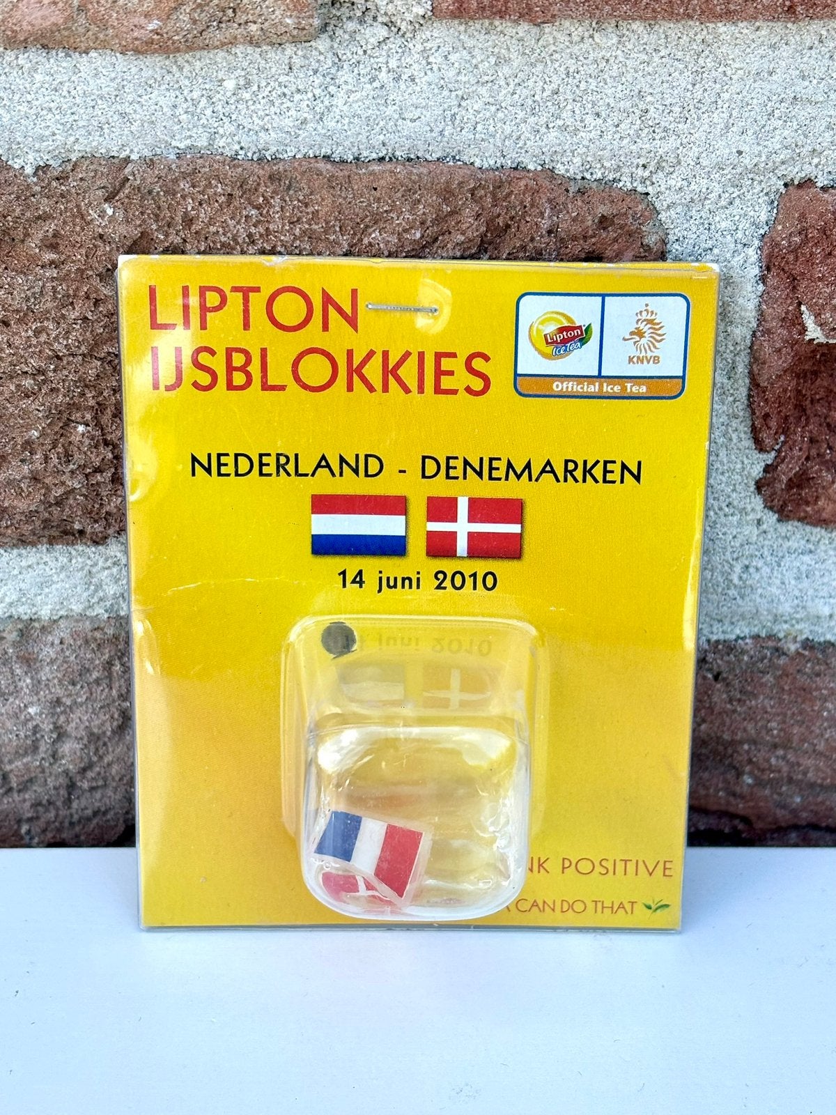WK 2010 Lipton ijsblokje Nederland vs Denemarken, Ophalen of Verzenden, Nieuw, Overige typen