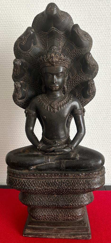 Buddha sur Trone de Serpent en Bronze - 1960 - Cambodge, Antiquités & Art, Enlèvement ou Envoi