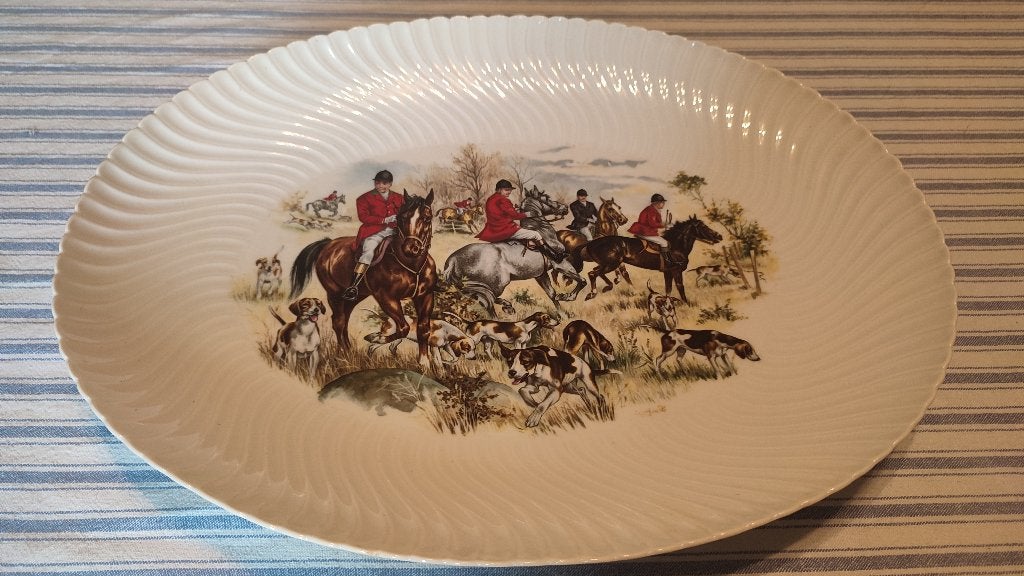 Assiette de Limoges avec chiens de chasse, Enlèvement