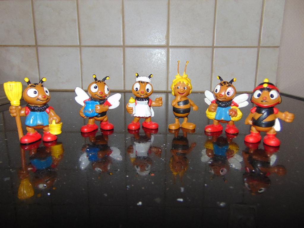 Oude Maya de bij poppetjes, Ophalen of Verzenden, Gebruikt