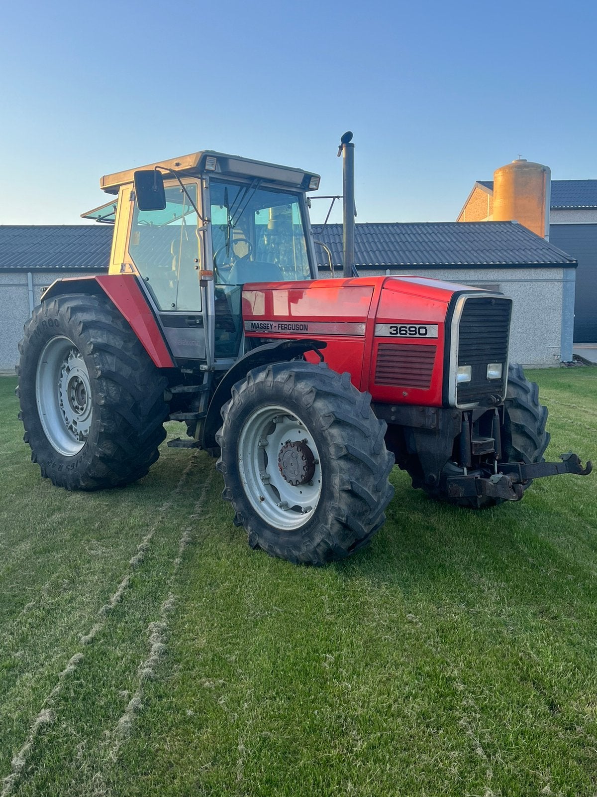 Massey Ferguson 3690, Enlèvement ou Envoi