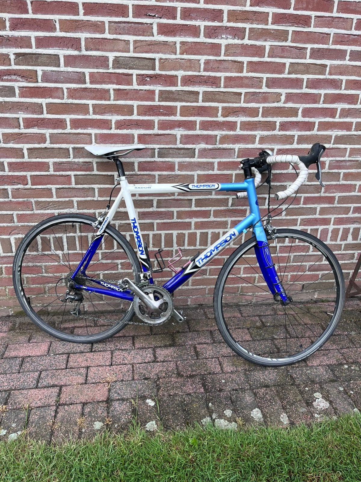 Koersfiets Thompson, Fietsen en Brommers, Ophalen, Zo goed als nieuw