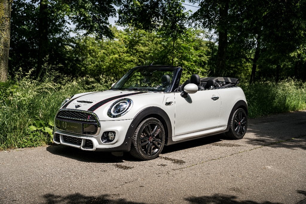 MINI Cooper S Cabrio*PACK JCW*AUTOMATISCH*CAR PLAY*, Auto's, Mini, 1998 cc, Cabriolet, Leder, Bedrijf